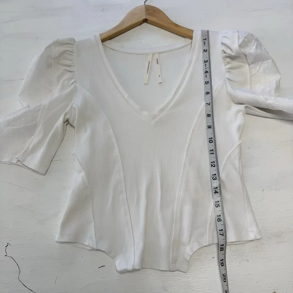 By Anthropologie Puff-Sleeve Structured V-Neck Tee Blouse T-Shirt Ribbed XS